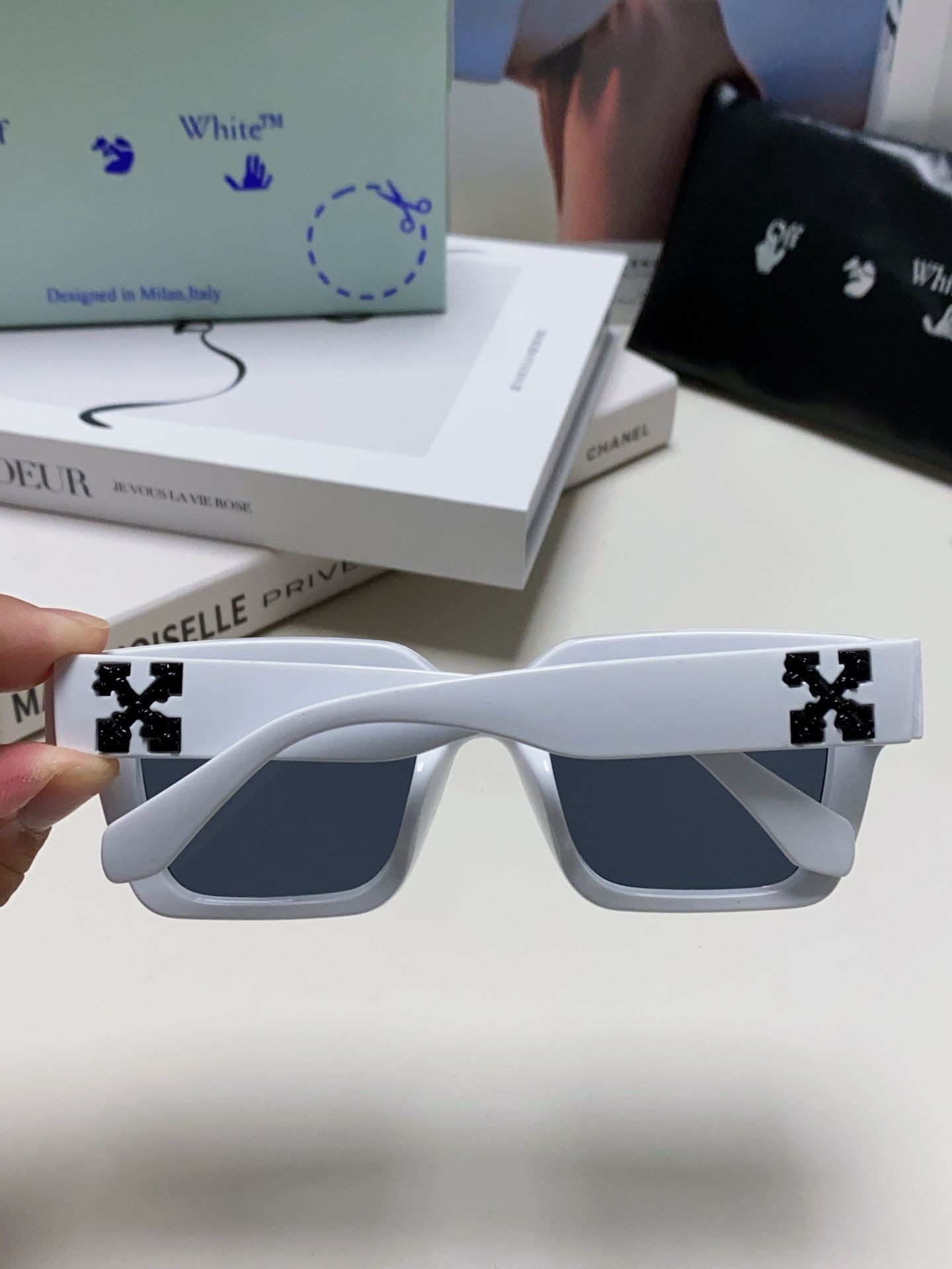 Off White Sunglasses